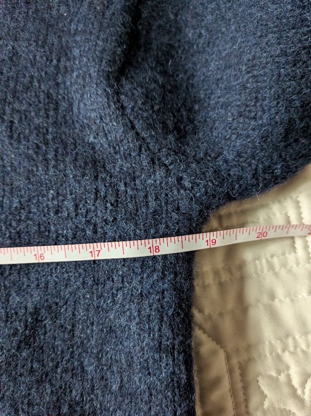 VINTAGE Navy Alpine Scene Cabin Dainty Knit Shetland Wool Cardigan Size Large - Picture 12 of 13